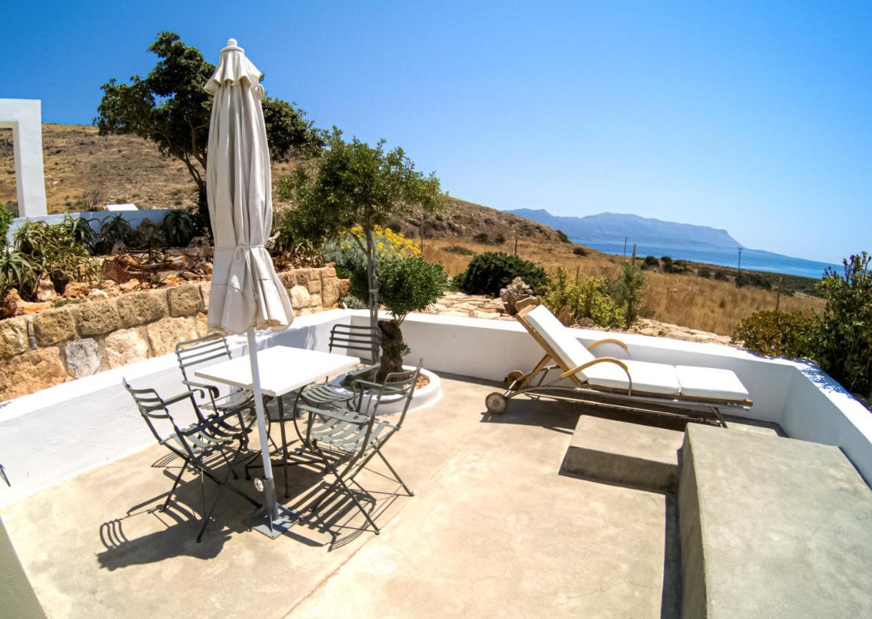 Bed and Breakfast Domatia Me Thea Elafónisos Exterior foto